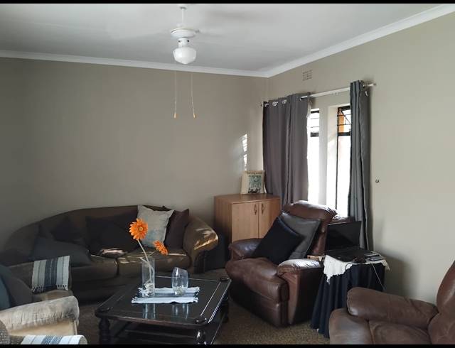 3 BEDROOM HOUSE FOR SALE IN KANONKOP